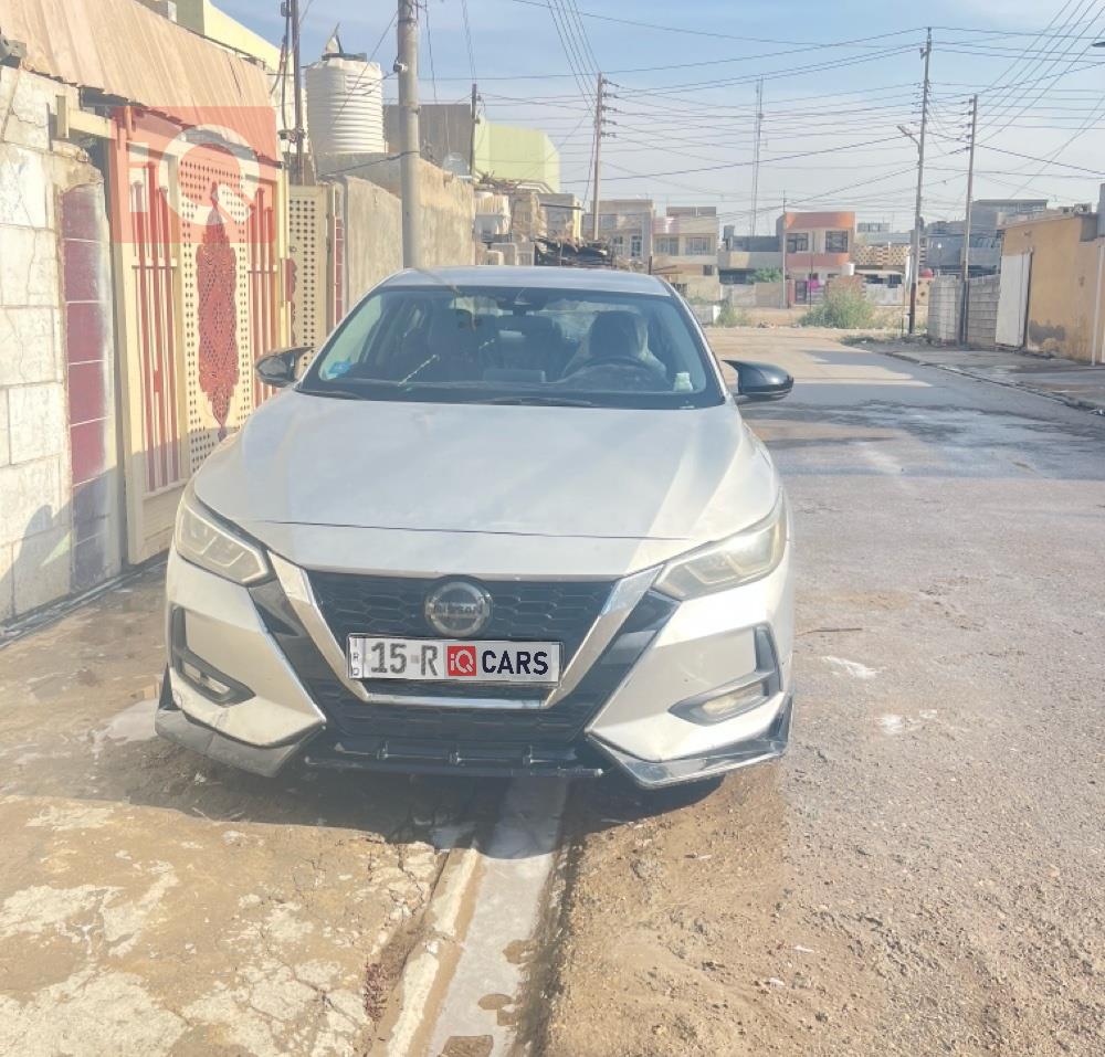 نيسان سنترا